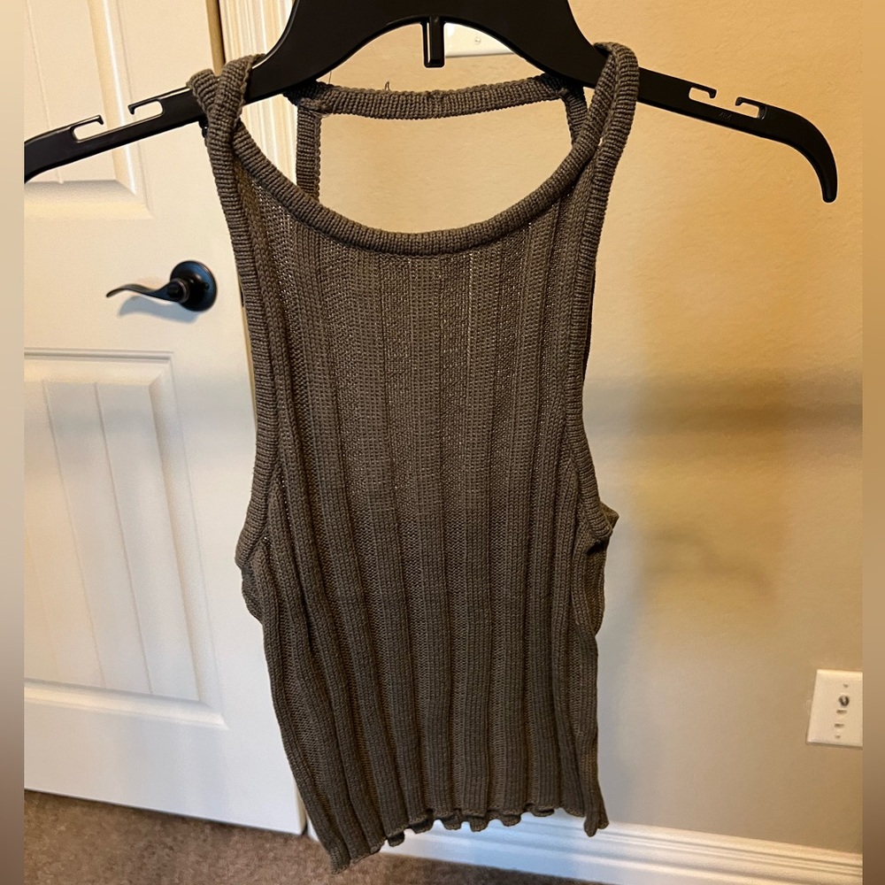 Freshman sweeter crop top